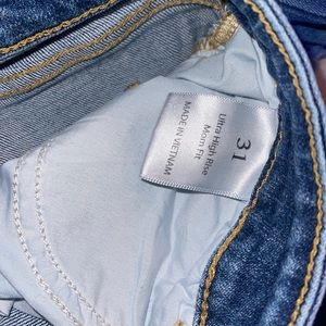 BUCKLE WOMEN JEANS 31